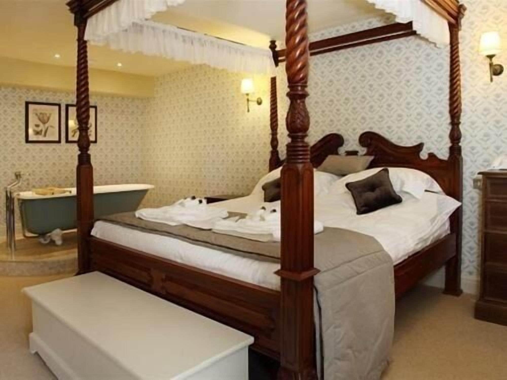 The George Inn Hatherleigh Екстер'єр фото
